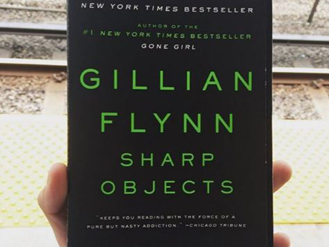 Review Buku Novel Sharp Object