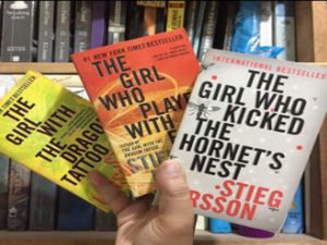 Review Buku Novel The Girl Who Played with Fire